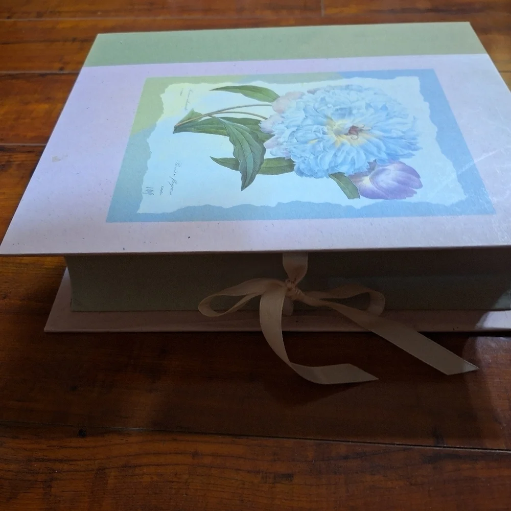 Stationary set Book Box
